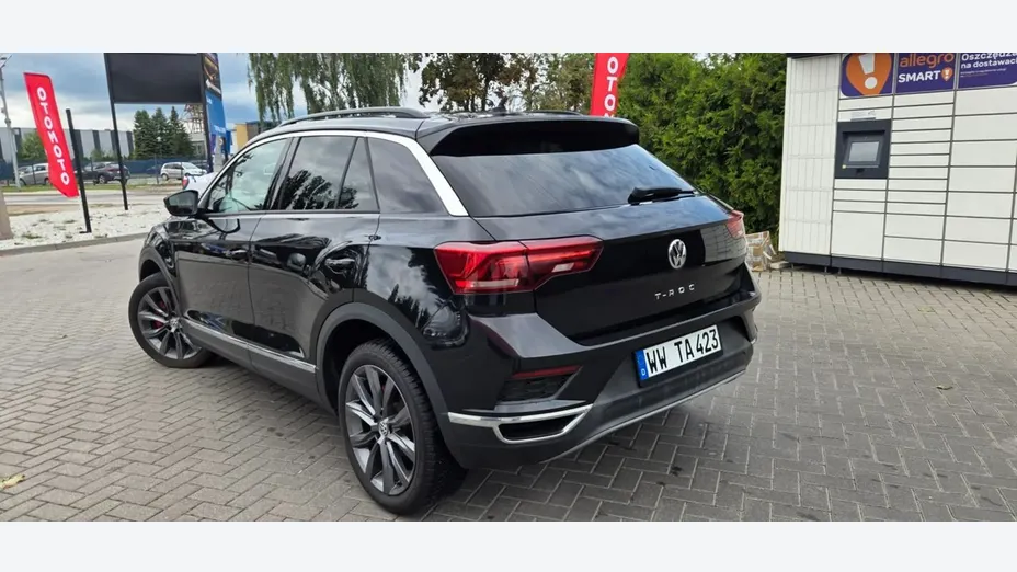 VOLKSWAGEN T-ROC -