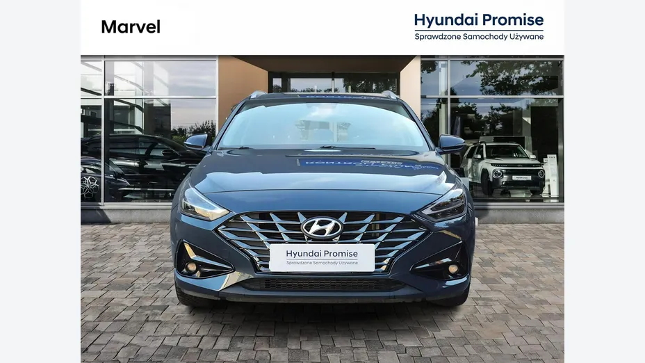HYUNDAI i30 -