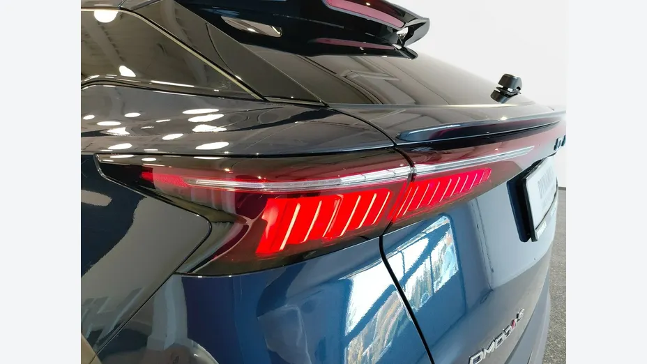 OMODA E5 -