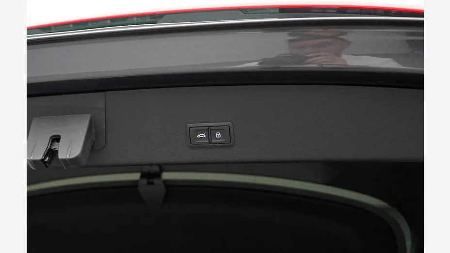 AUDI e-tron Sportback -