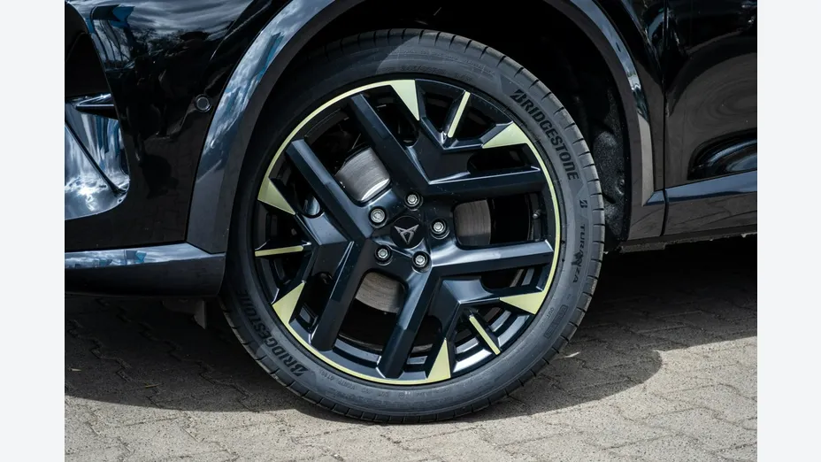 CUPRA Formentor -