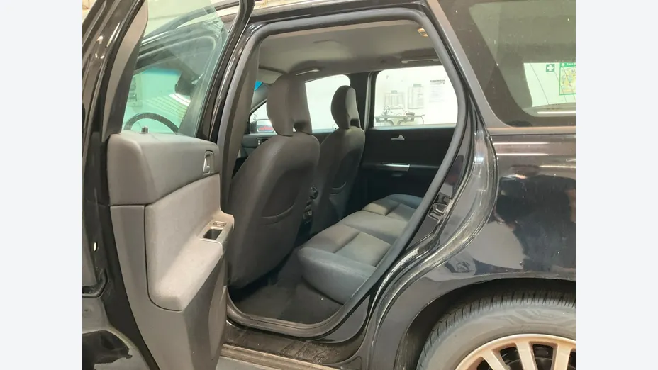 VOLVO V50 -