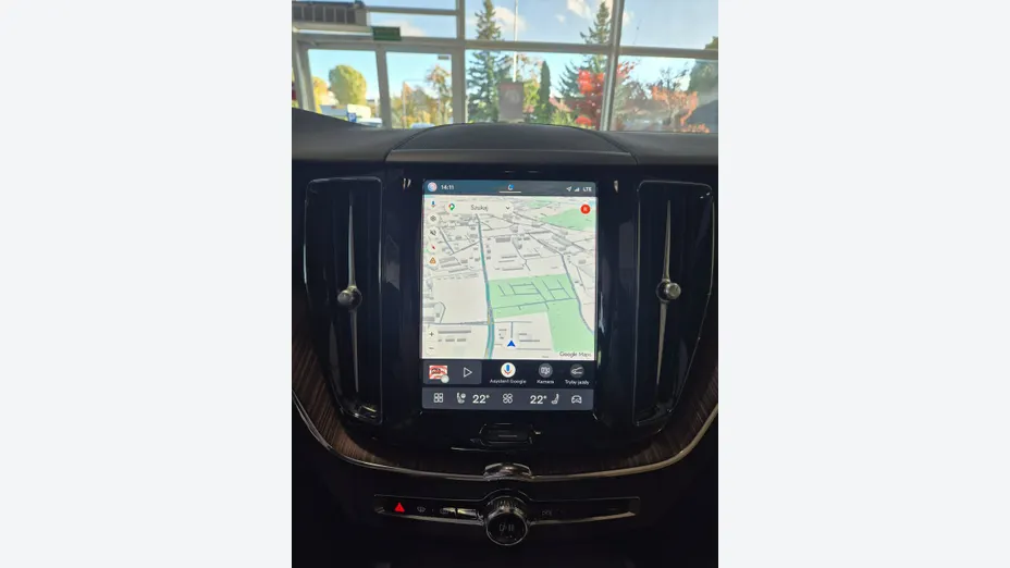 VOLVO XC60 -