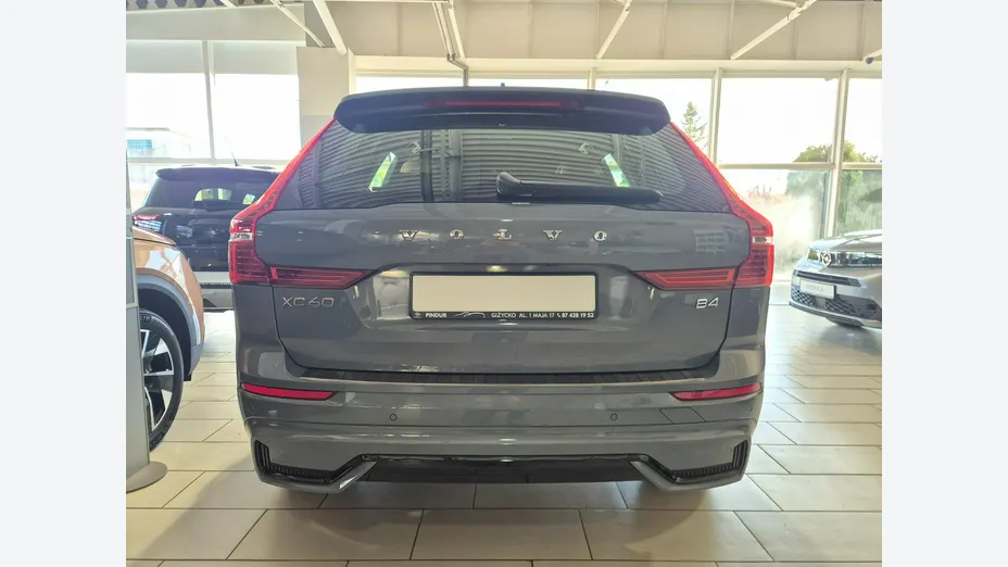 VOLVO XC60 -