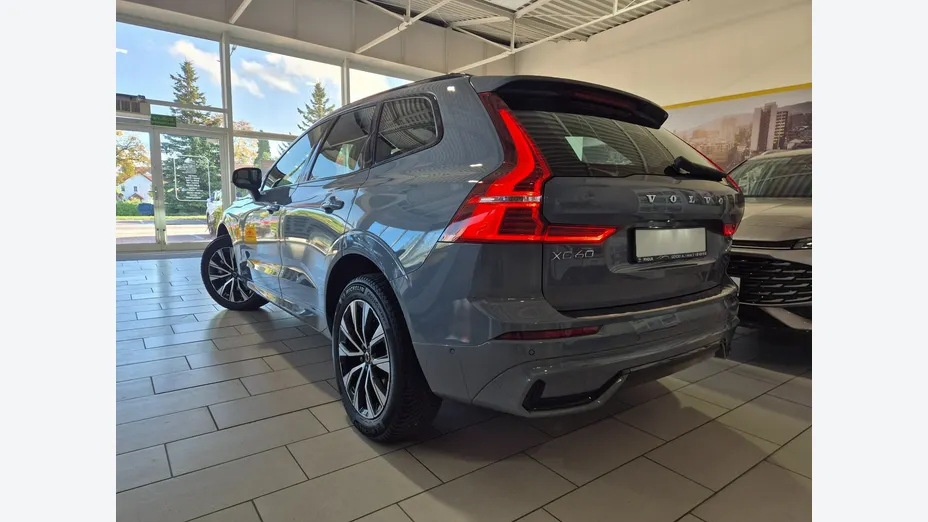 VOLVO XC60 -