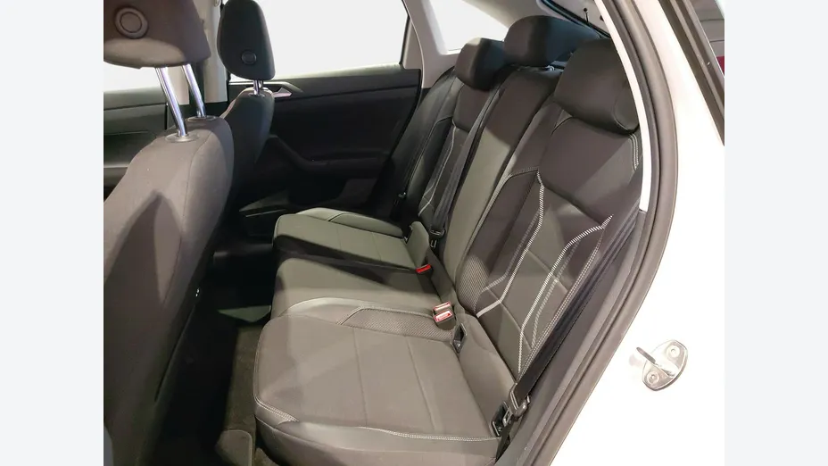 VOLKSWAGEN Taigo -
