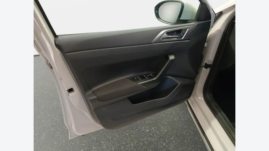 VOLKSWAGEN Taigo -