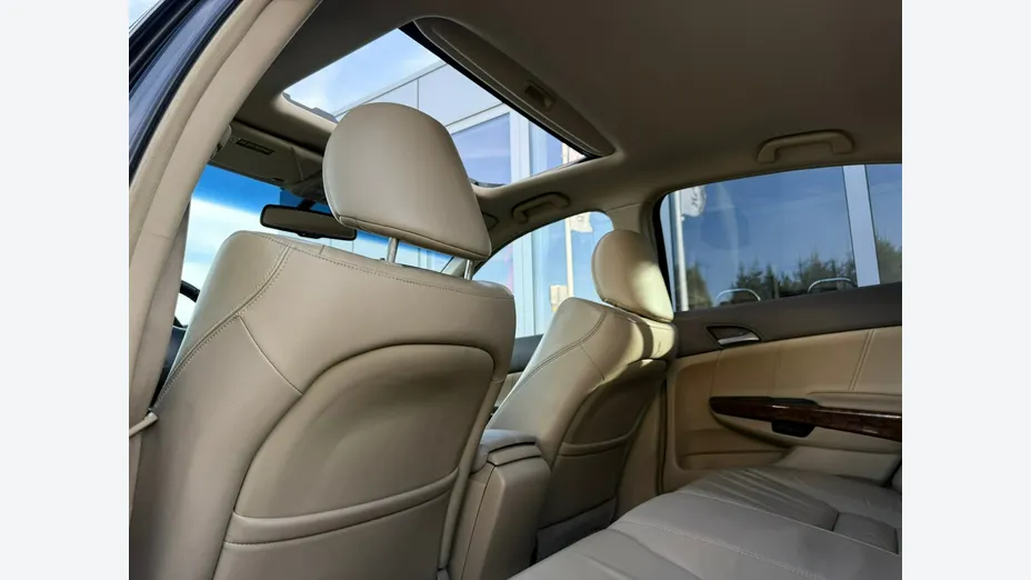 HONDA Accord -