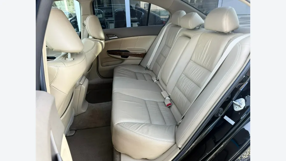 HONDA Accord -