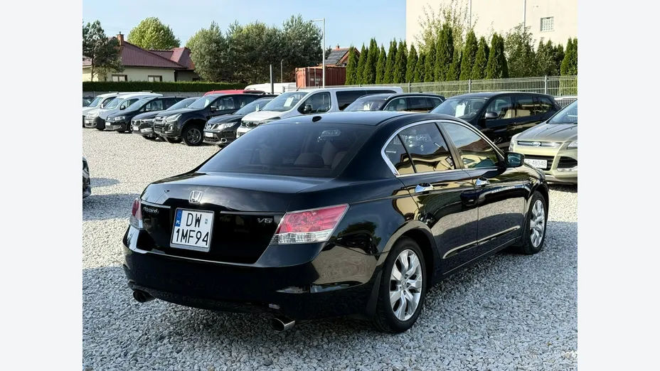 HONDA Accord -