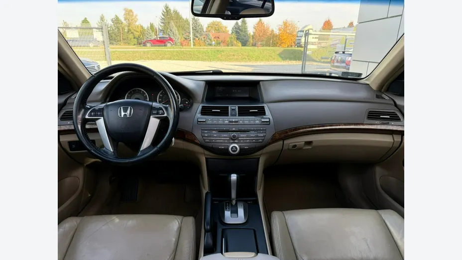 HONDA Accord -