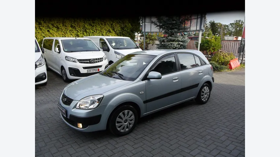 KIA Rio -
