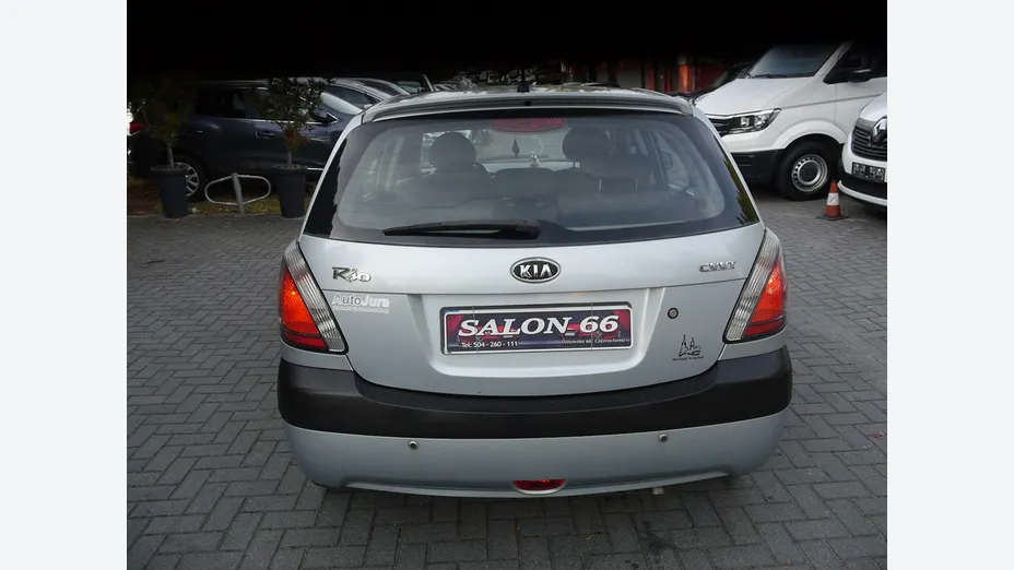 KIA Rio -