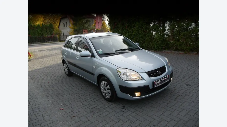 KIA Rio -