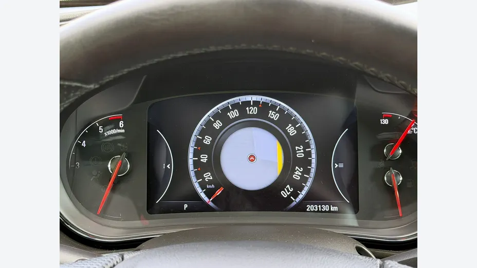 OPEL Insignia -