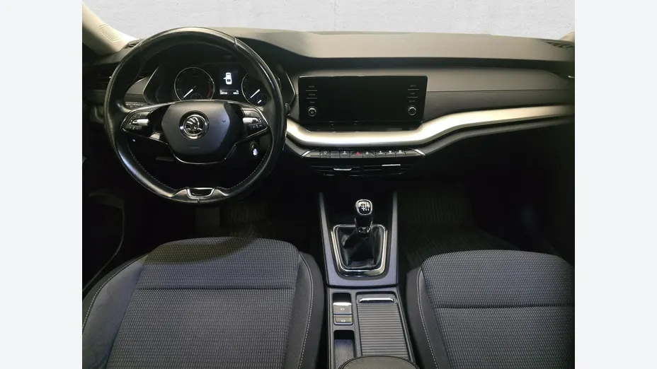 SKODA Octavia -
