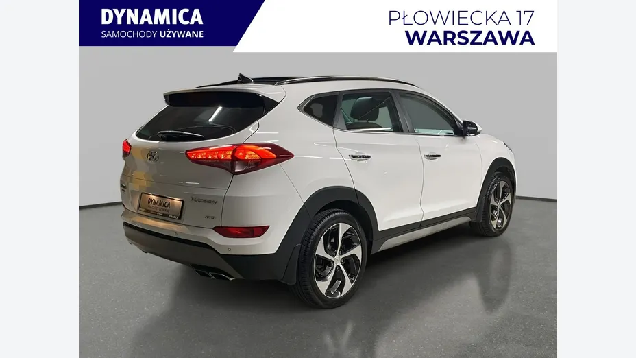 HYUNDAI Tucson -