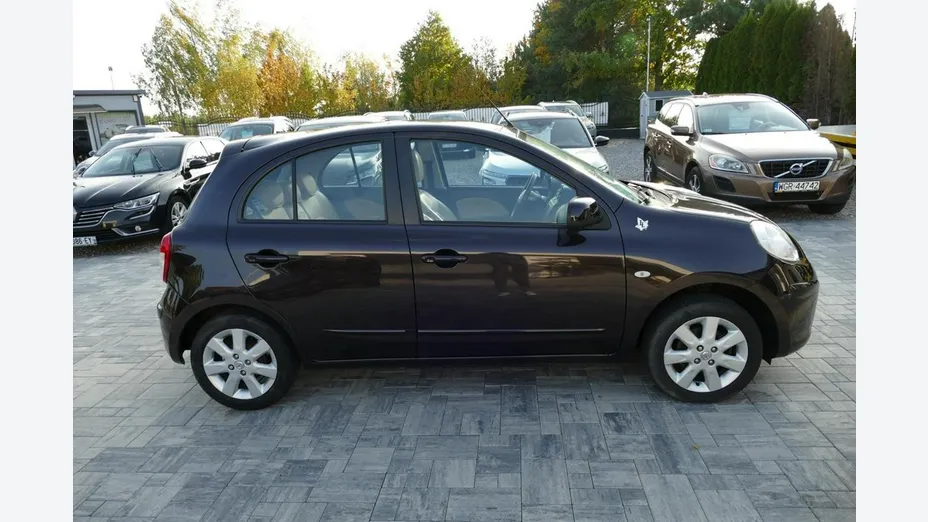 NISSAN Micra -