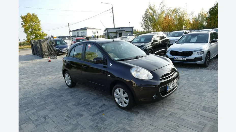 NISSAN Micra -