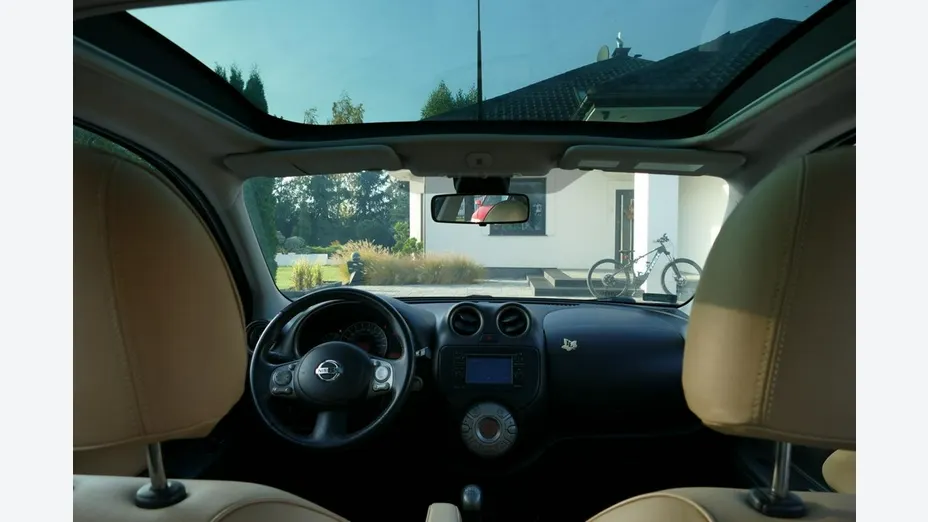 NISSAN Micra -
