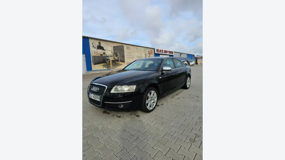 AUDI A6 -