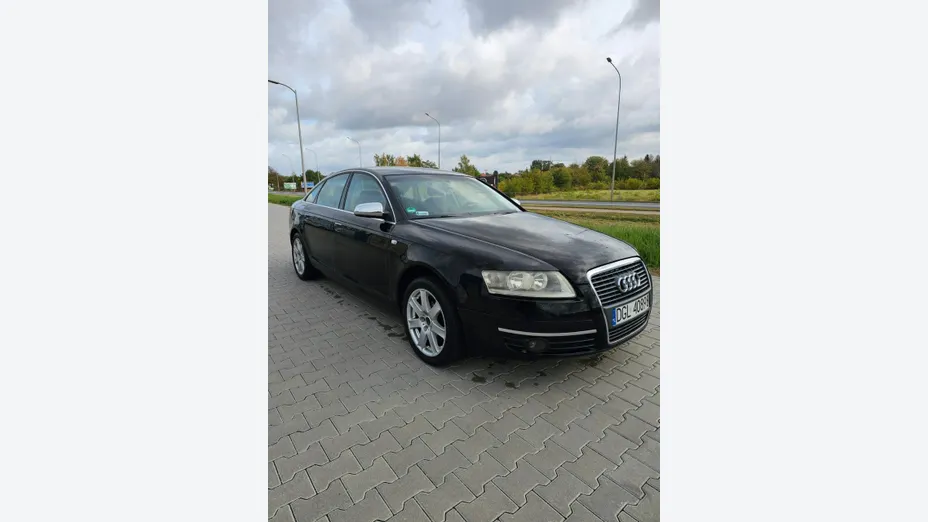 AUDI A6 -