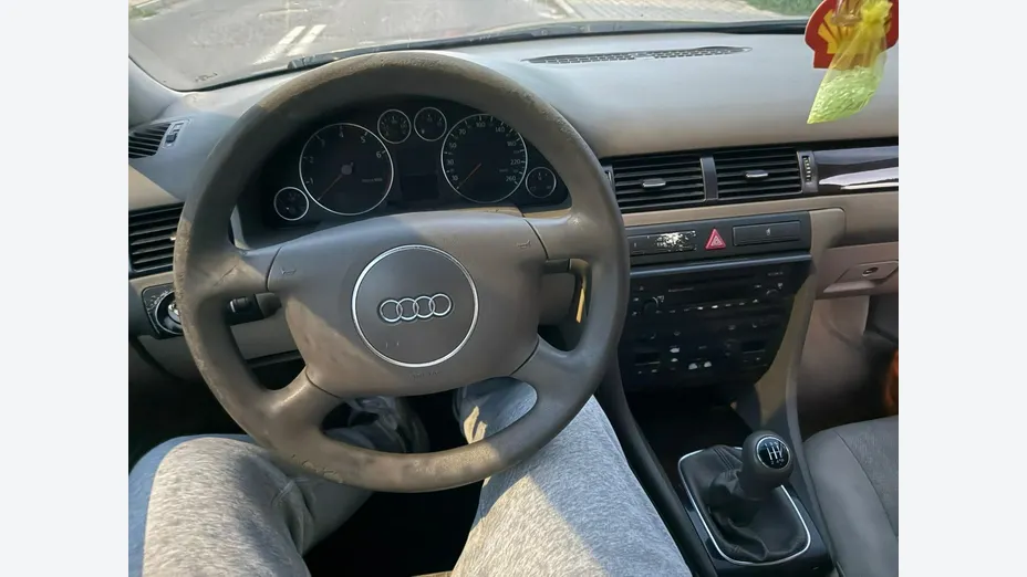 AUDI A6 Avant -