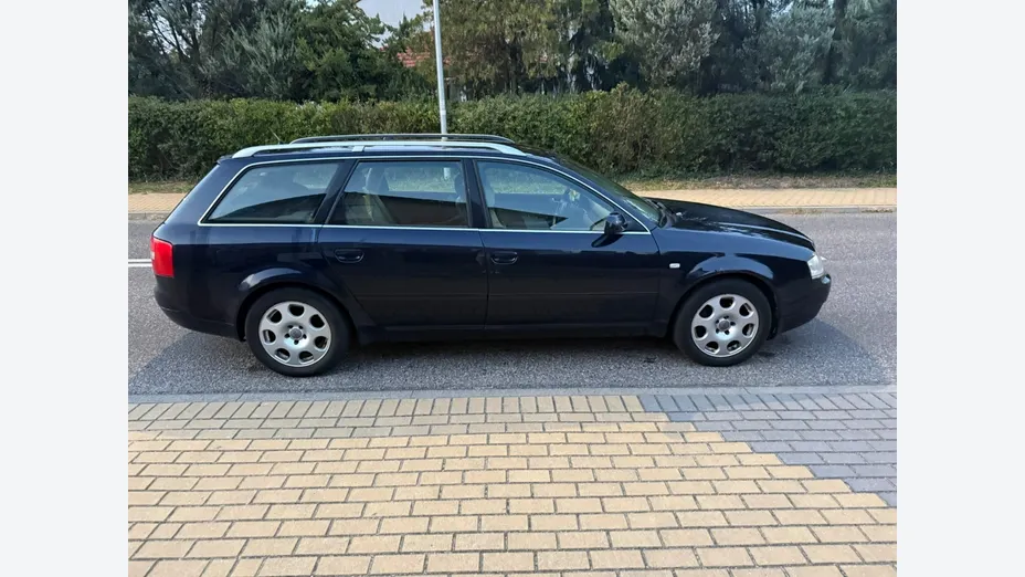 AUDI A6 Avant -