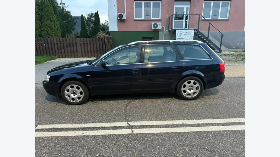 AUDI A6 Avant -