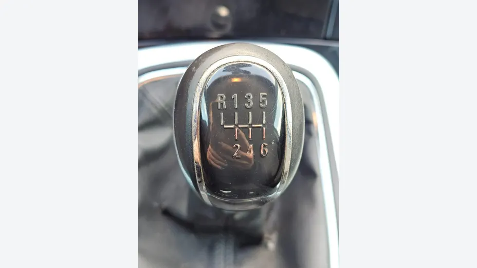 OPEL Insignia -