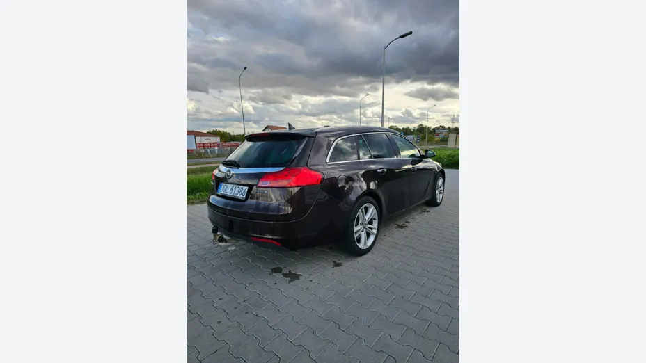 OPEL Insignia -