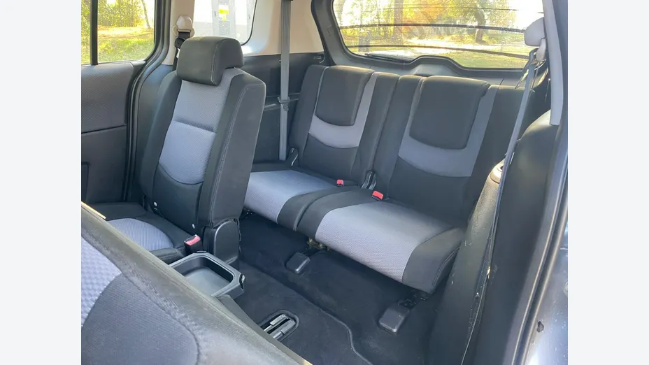 MAZDA 5 -