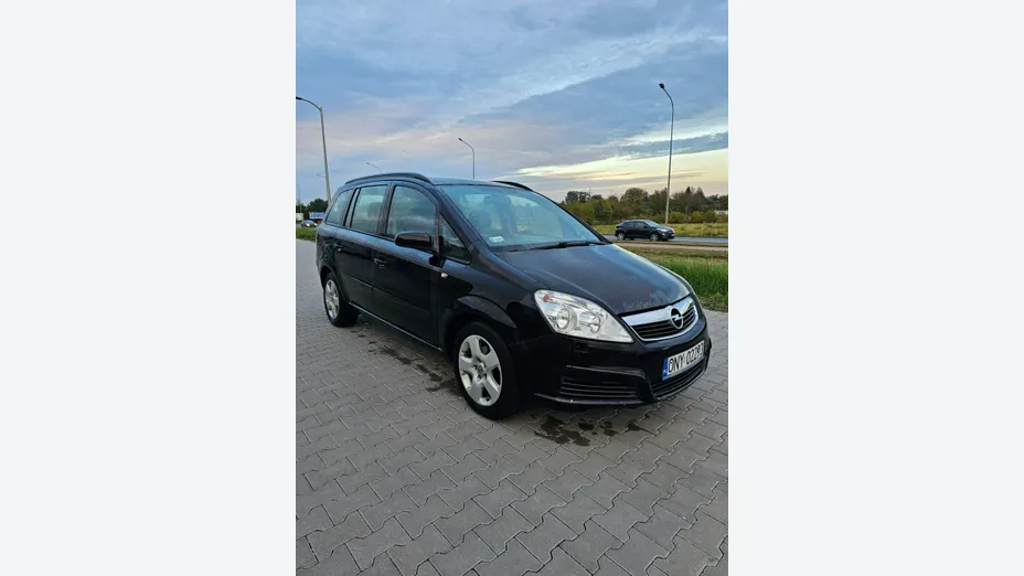 OPEL Zafira -