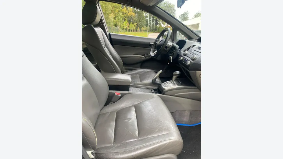 HONDA Civic -
