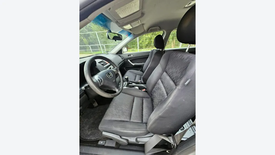 HONDA Accord -
