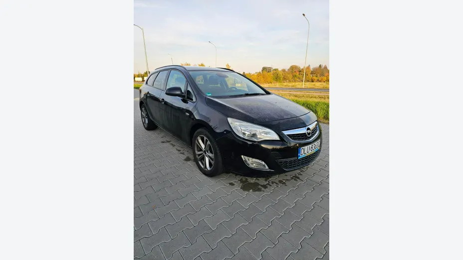 OPEL Astra -