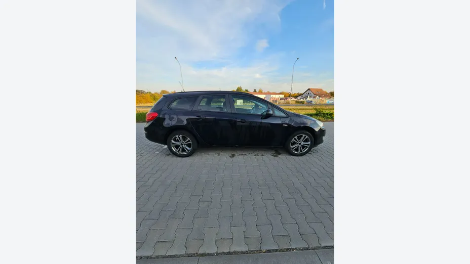 OPEL Astra -