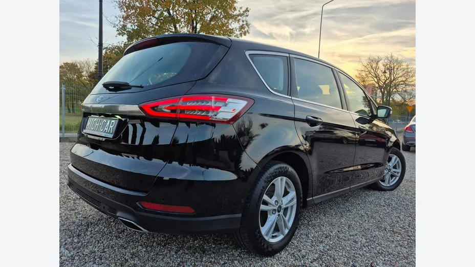 FORD S-MAX -