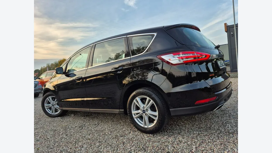 FORD S-MAX -