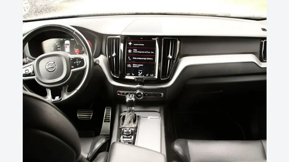 VOLVO XC60 -
