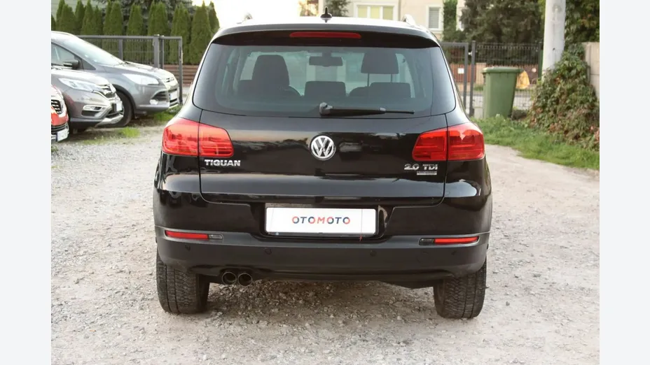VOLKSWAGEN Tiguan -
