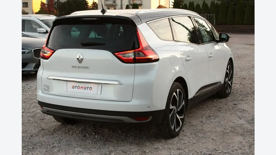 RENAULT Grand Scenic -