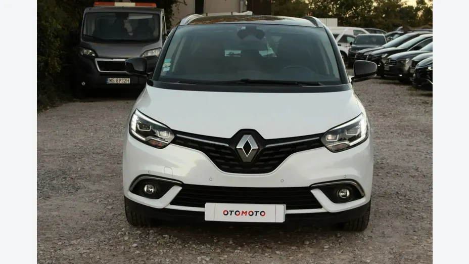 RENAULT Grand Scenic -