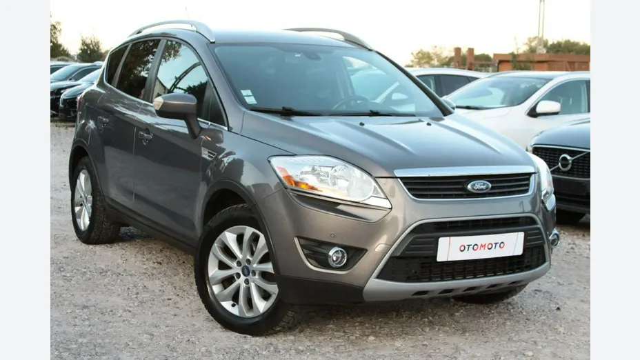 FORD Kuga -