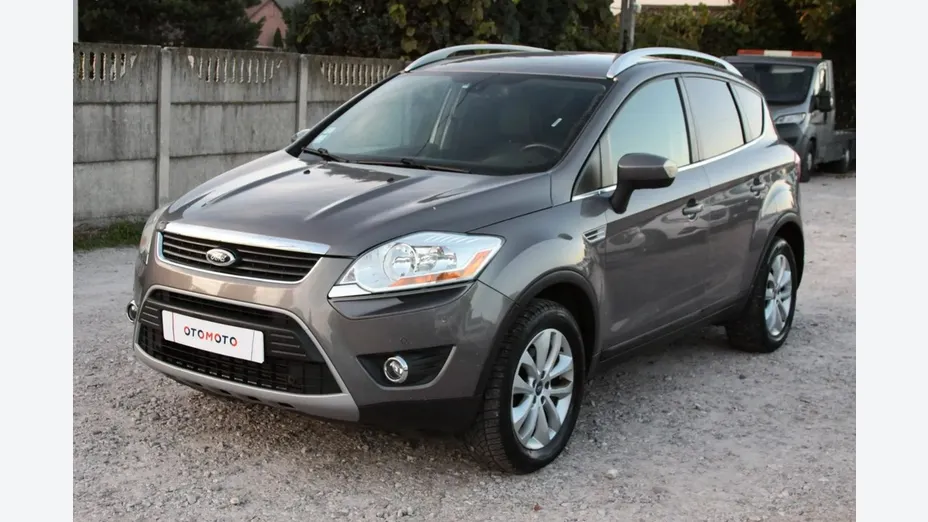 FORD Kuga -