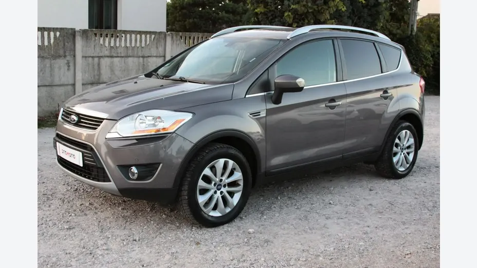 FORD Kuga -