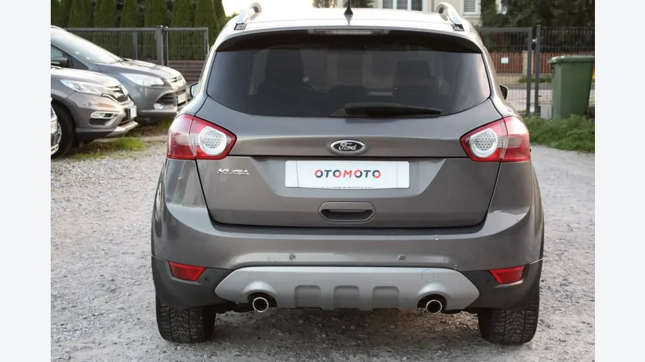 FORD Kuga -