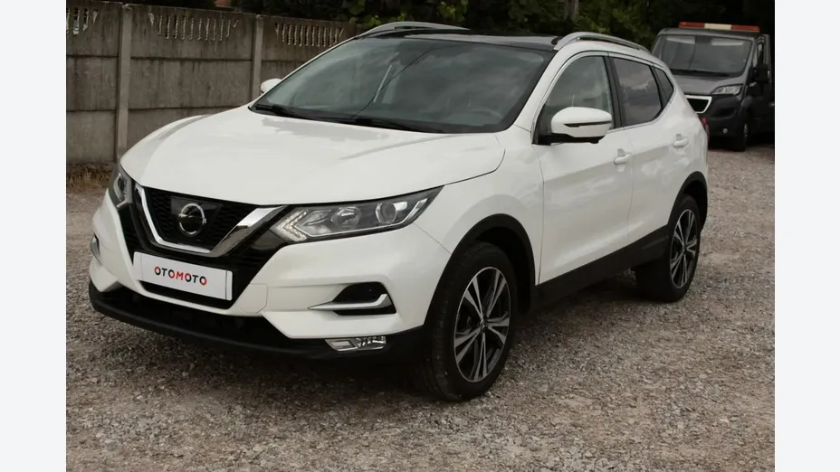 NISSAN Qashqai -