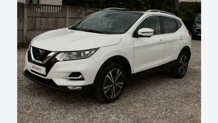 NISSAN Qashqai -