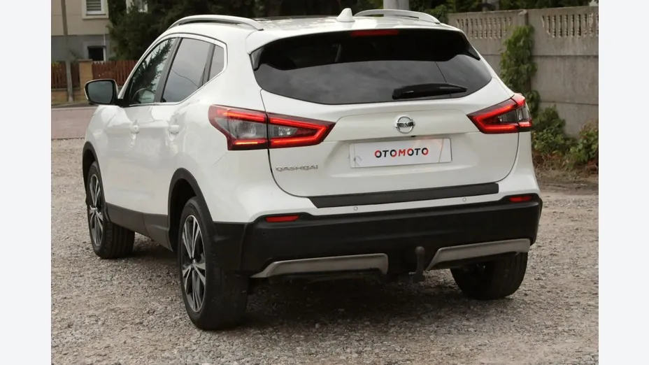 NISSAN Qashqai -